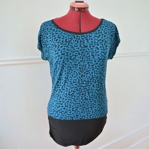Chic Black and Blue Leopard Print Blouse - Large